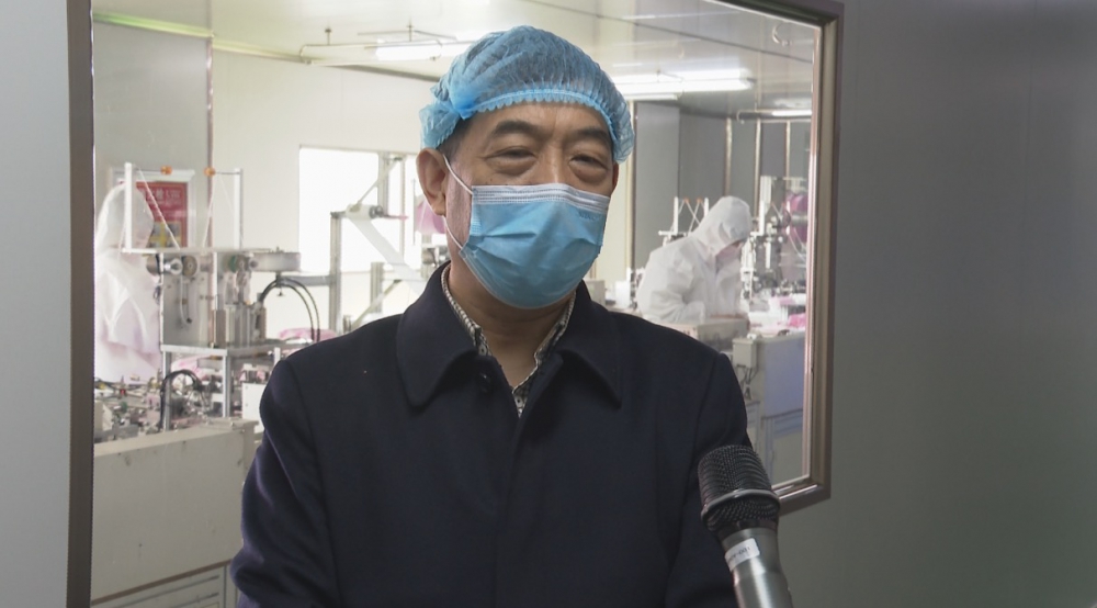 鄭州市醫用口罩日產能達230萬只。疫情就是命令，防控就是責任。